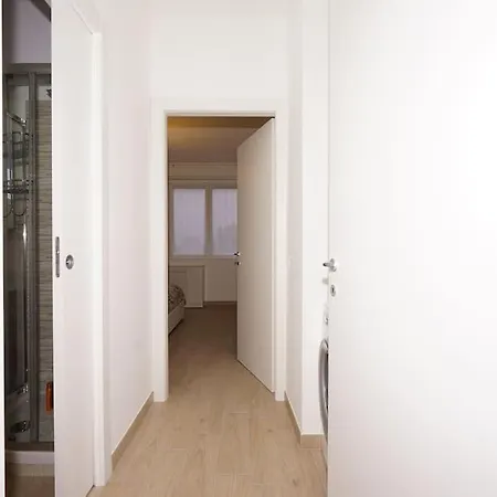 Apartament Fiordaliso 1 *